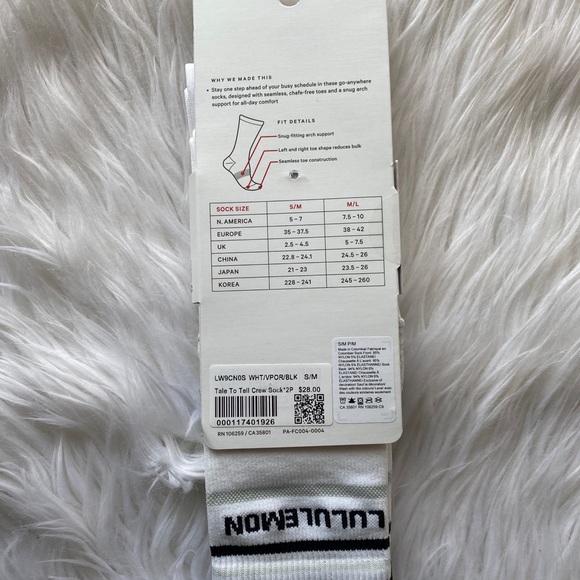 🍋Lululemon Sock 2 Pack🍋 - Picture 2 of 2